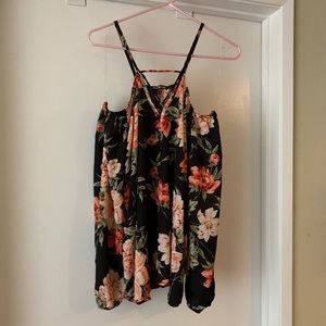 Black floral top